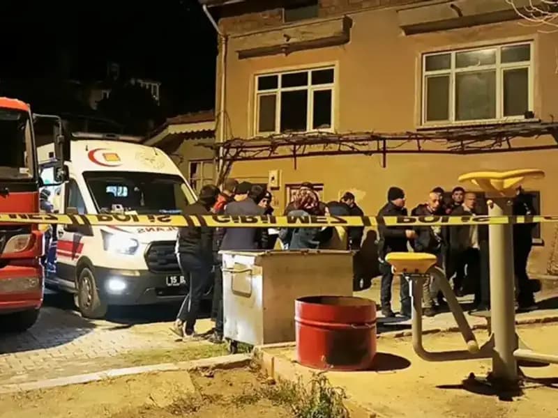 Yaşlı Adamın Yanmış Cansız Bedeni Korkunç Bir Olayın Ardından Bulundu