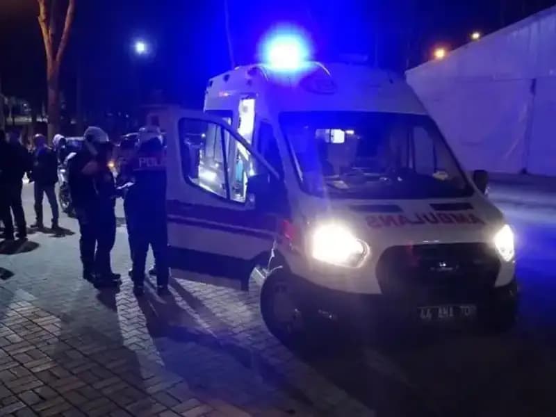 Parkta İki Gruplar Arasında Silahlı Kavga: Hem Gözaltılar Hem Yaralılar Var