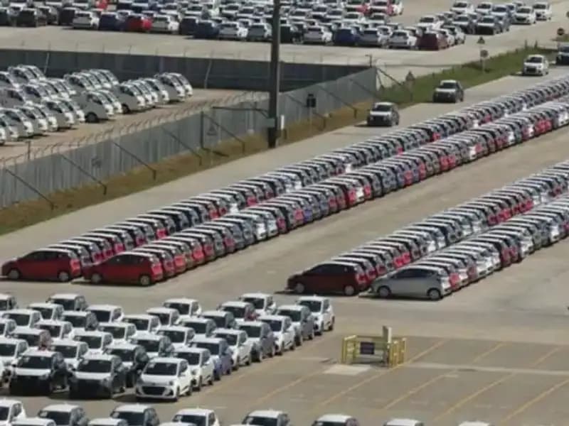 Trump Zamanında Gelen Engel: Otomobil Markalarından ABD'ye Satış Durduruldu