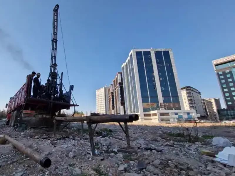 Galeria Sitesi'nde 89 Kişiye Mezara Dönüşen Tarihin Kazısı Başladı