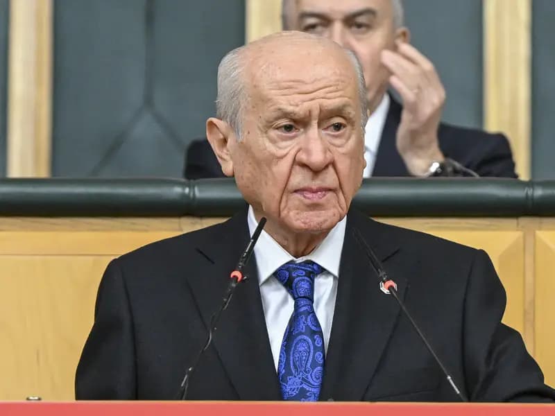 Bahçeli, İstiklal Marşı'nın 105. Yılında Mehmet Akif'i Andı