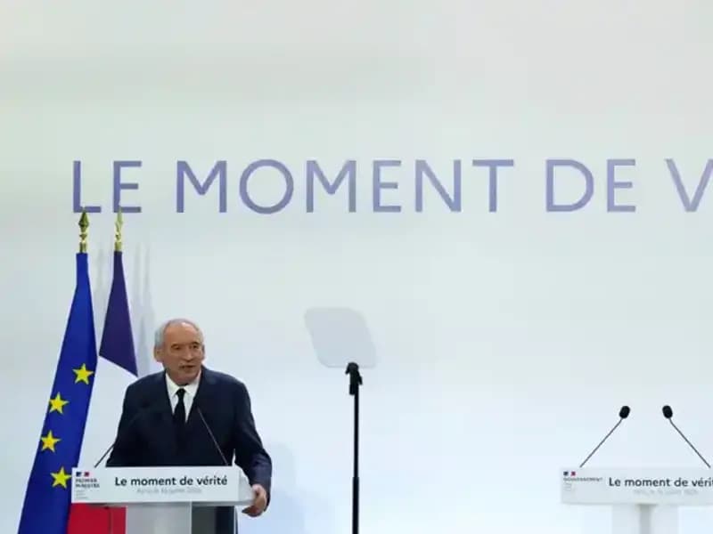 Fransa, Bütçe Açığını Kapatmak İçin Resmi Tatilleri Kaldırıyor!