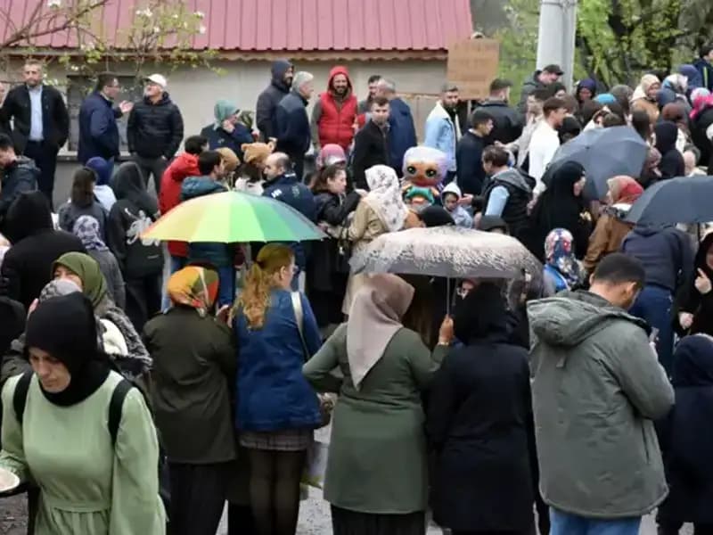 Geleneksel Bayramlaşma Töreninde 12 Bin Kişi Buluşturdu!