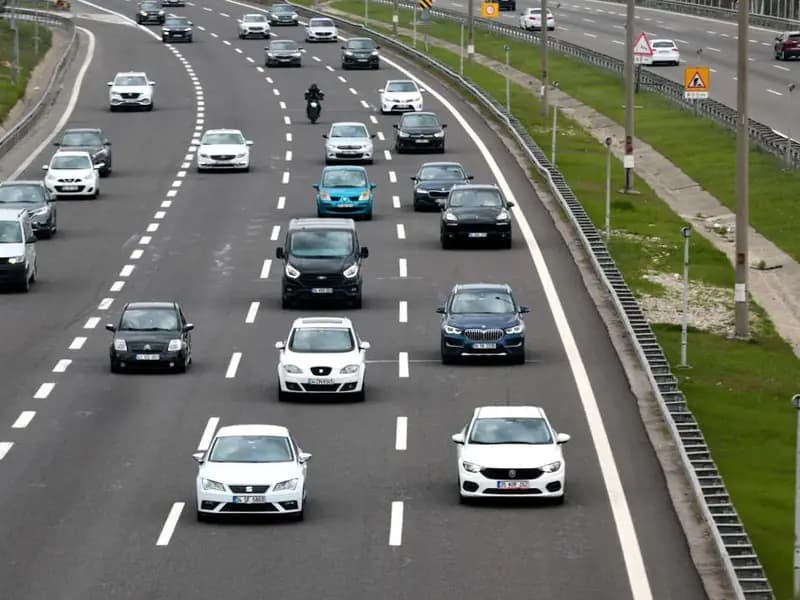 Türkiye'deki Trafikteki Araç Sayısı 31 Milyonu Aştı