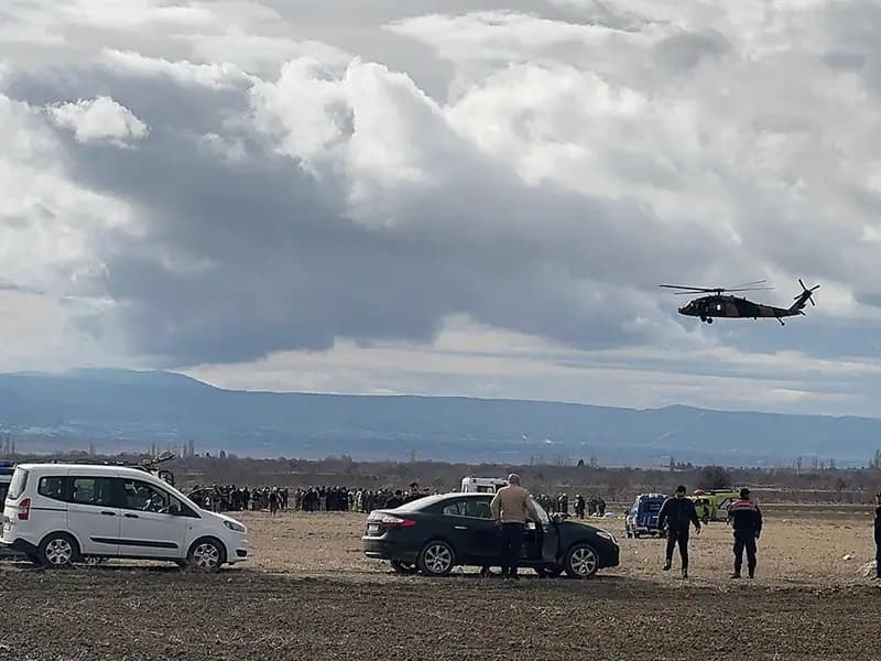 Isparta'da Askıeri Helikopter Düştü: 6 Askerimiz Şehit Oldu