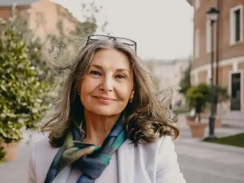 Kadınların Uzun Yaşam Sırrı: Bilimsel Gerçekler ve Sosyal Etkiler