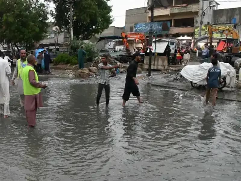 Muson Yağmurları Felakete Dönüştü: 57 Can Aldı