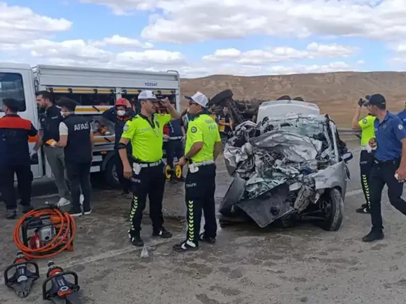 Yozgat’ta Meydana Gelen Feci Kazada 3 Kişi Hayatını Kaybetti
