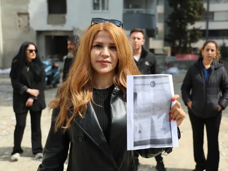 Adana'da İnşaat Halindeki Daireler, Teslim Tarihleri Sürekli Erteleniyor