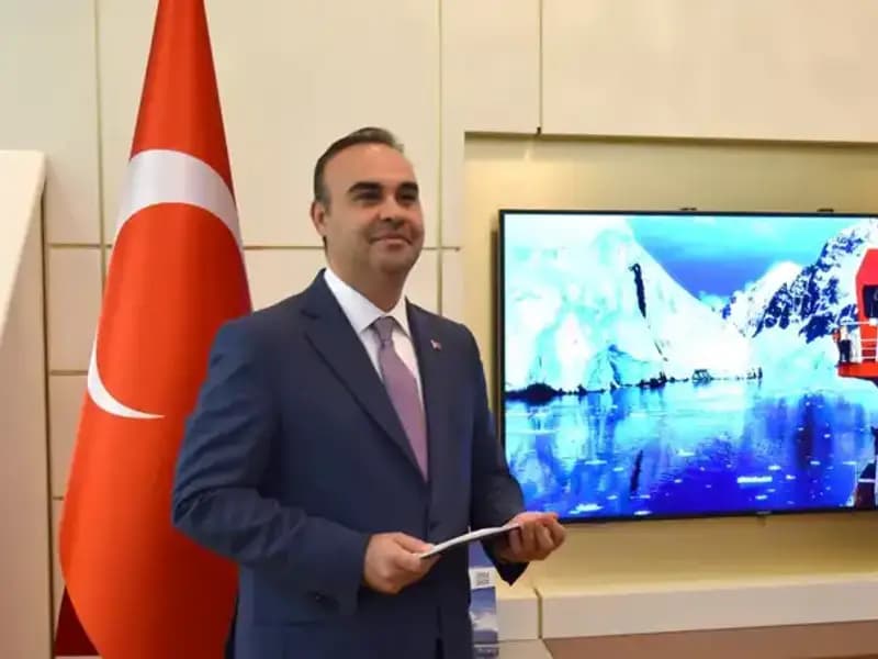 Türkiye, Antarktika’da Bilim Üssü Kurarak Küresel Bilim Arenasında Yerini Alıyor