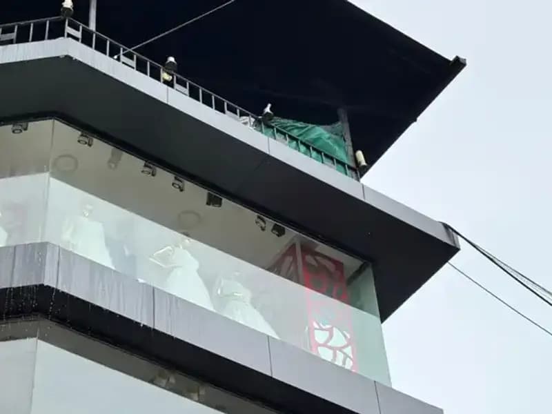 Giyim Mağazasındaki Korkutucu Yangın, Alışverişi Altüst Etti