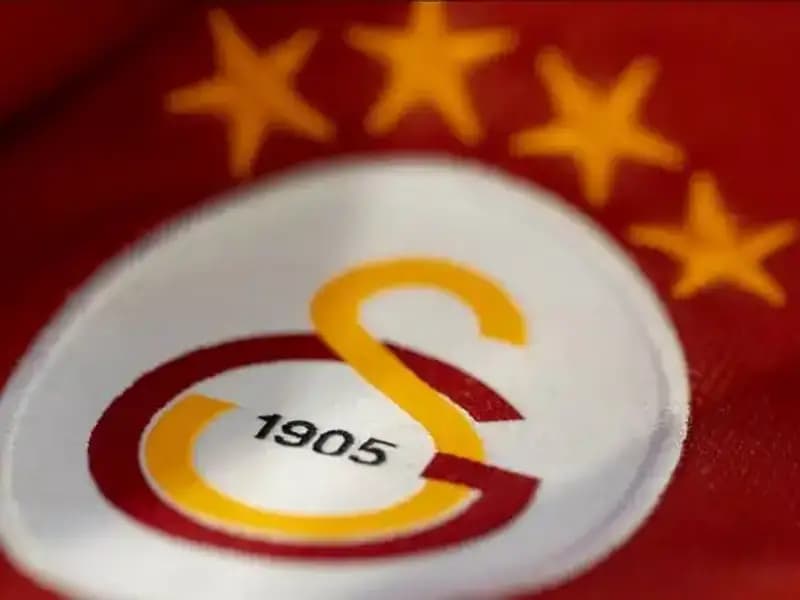 Galatasaray Divan Kurulu Toplantısı: Gelecek Hedefleri ve Sürpriz Gelişmeler