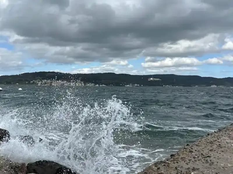 Beykoz Sahillerinde Denize Girmek Neden Yasaklandı?