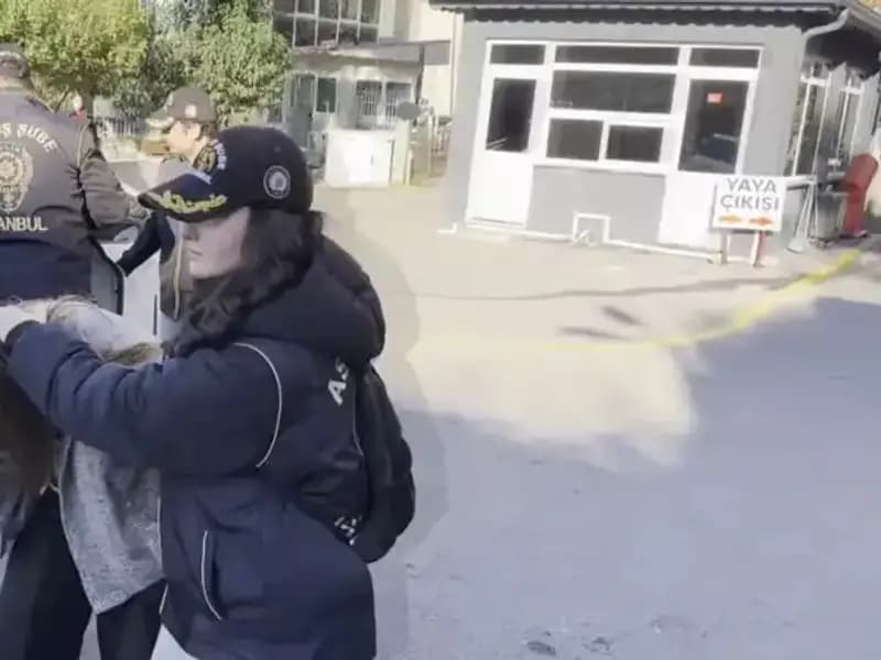 İstanbul'da Suç Örgütlerine Büyüyen Darbe: İki Kadın Tetikçi Yakalandı