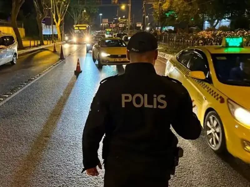 Huzur İstanbul Denetimlerinde Bin 5 Kişi Gözaltına Alındı: Neler Oluyor?