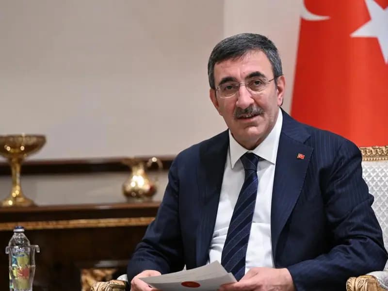 Cumhurbaşkanı Yardımcısı Yılmaz'dan Genç Çiftlere Maddi Destek Müjdesi