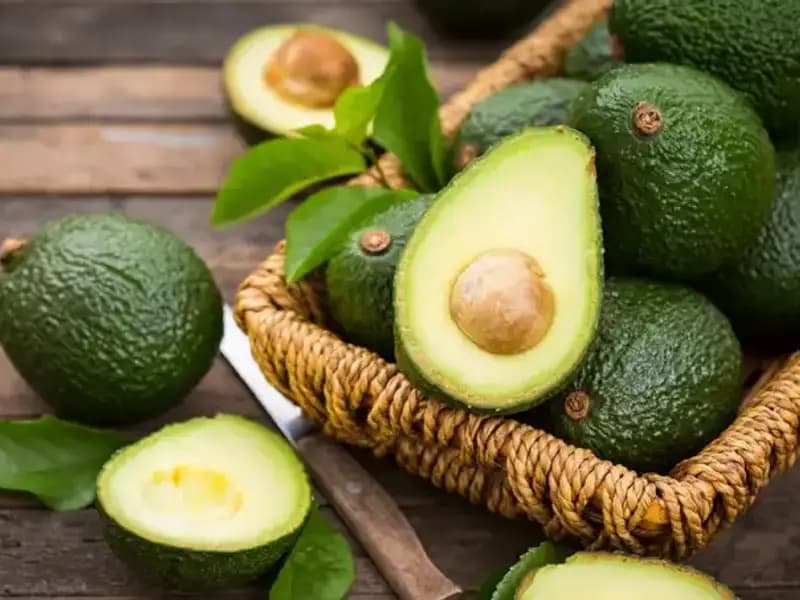 Avokadonun Sağlık Üzerindeki Gizli Etkileri: Yararı mı, Zararı mı?