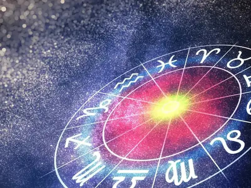 16 Nisan 2025 Günlük Burç Yorumları: Tutkulu Etkileşimler ve Doğal Akış