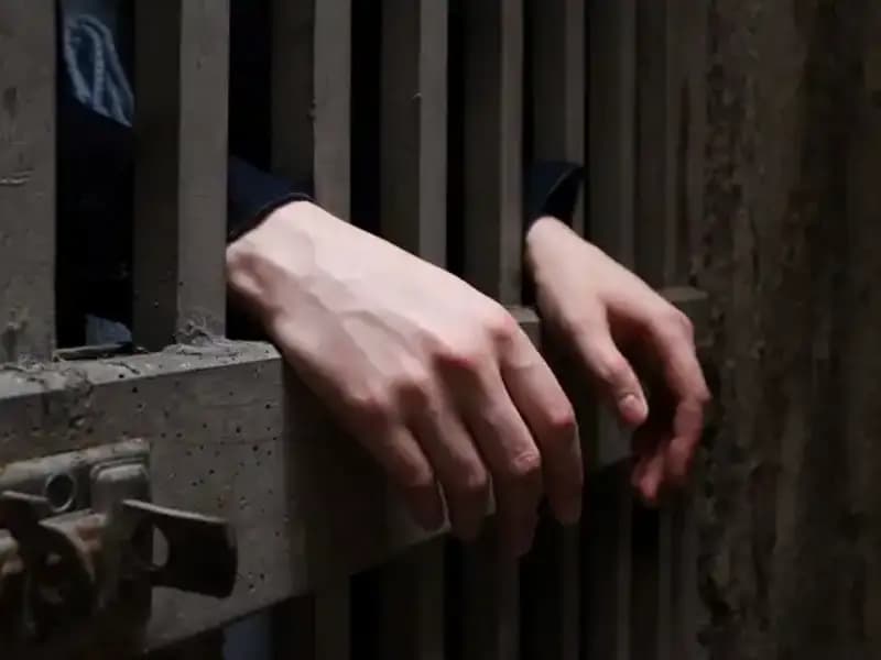 4 Milyon Dolar Çalan Dolandırıcı, Ölü Taklidi Yaparak Kaçmaya Çalıştı!