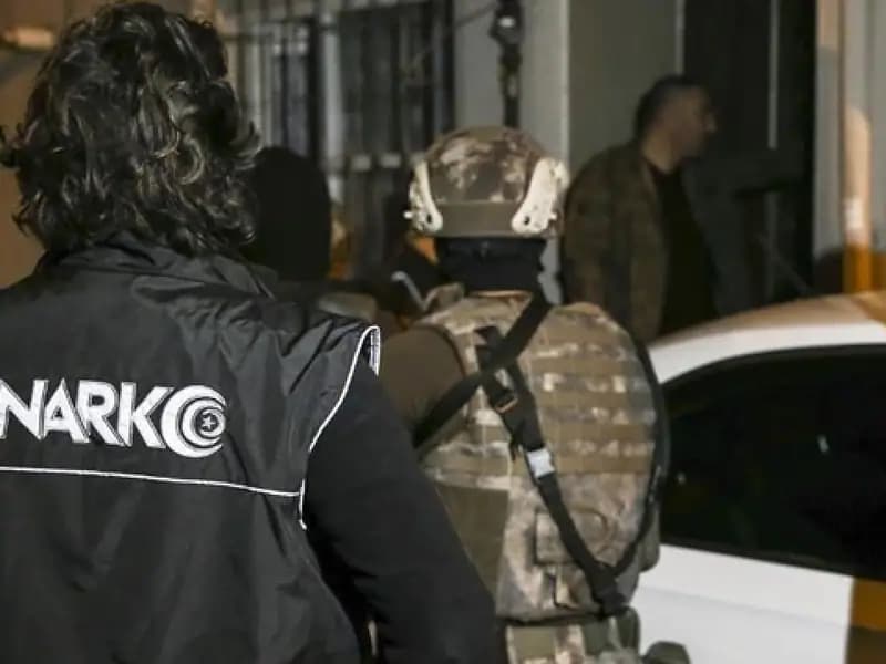 Türkiye Genelindeki Narkoçelik Operasyonunda 2,1 Ton Uyuşturucu Ele Geçirildi
