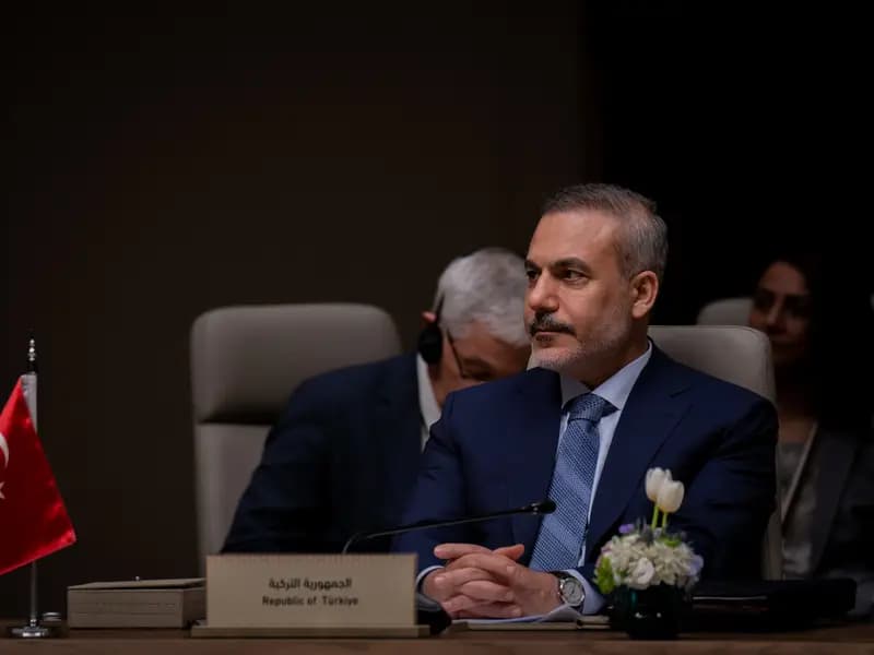 Riyad'daki Bakanlar Toplantısında Füze Alarmı Yaşandı