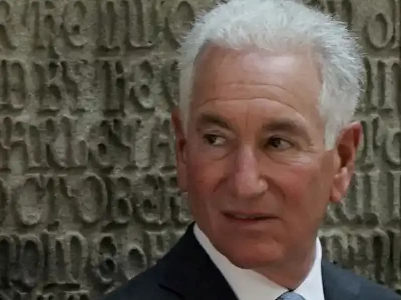 ABD Senatosu'ndan Trump'ın Düğünü Açıklığa Kavuşturan Onay