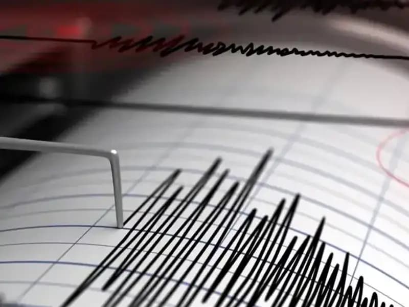 Manisa’da Beklenmedik 4 Büyüklüğünde Deprem, Halkta Korku Yarattı