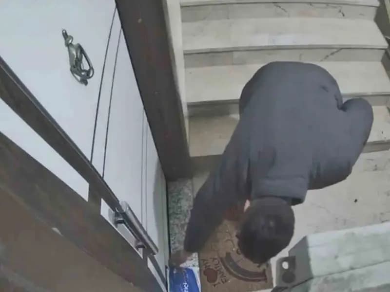 Sakarya'da Güvenlik Kamerası Hırsızlığa Engel Oldu