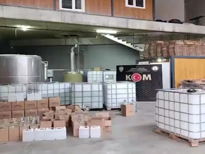 81 İlde Çengel Operasyonları: 137 Bin Litre Sahte Alkol ve Etil Alkol Ele Geçirildi