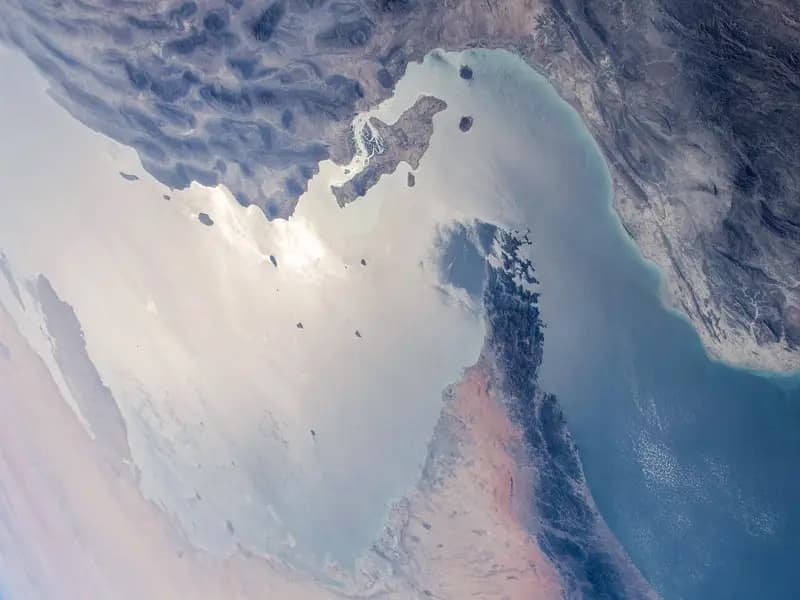 Hürmüz Boğazı Krizi: Gıda Tedarik Zincirini Tehdit Ediyor