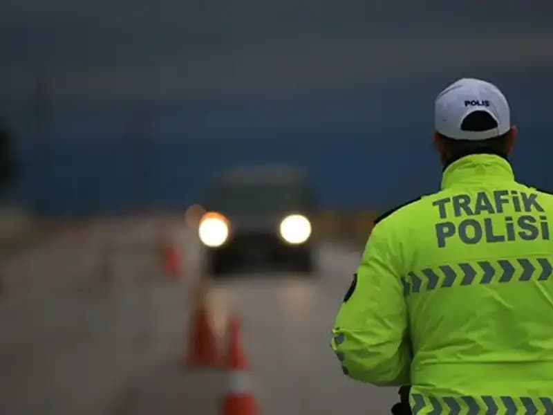 İstanbul'da Yoğun Trafik Denetimleri: Sürücüler Dikkat!
