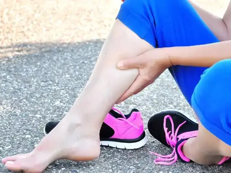 Sağ Bacağındaki Karıncalanma Hayatını Değiştiren Hastalık: Doktorlardan Şok Teşhis