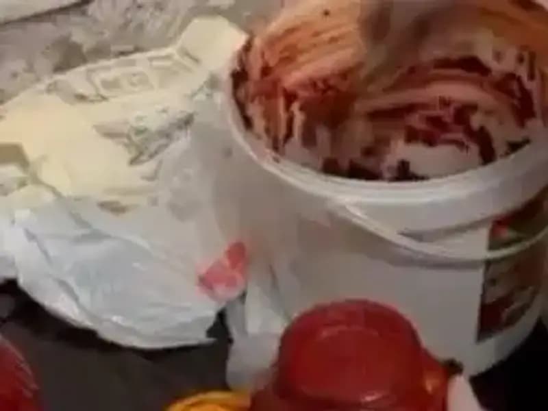 Salça Bidonunda Uyuşturucu Bulundu: İki Şüpheli Gözaltına Alındı