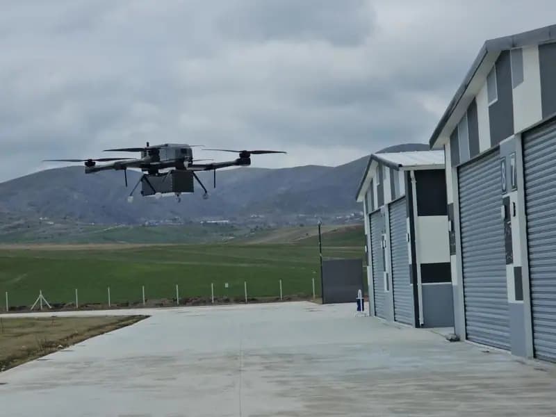 Türk savunma sanayiinden bir başarı daha: Yerli kargo İHA envantere girdi!