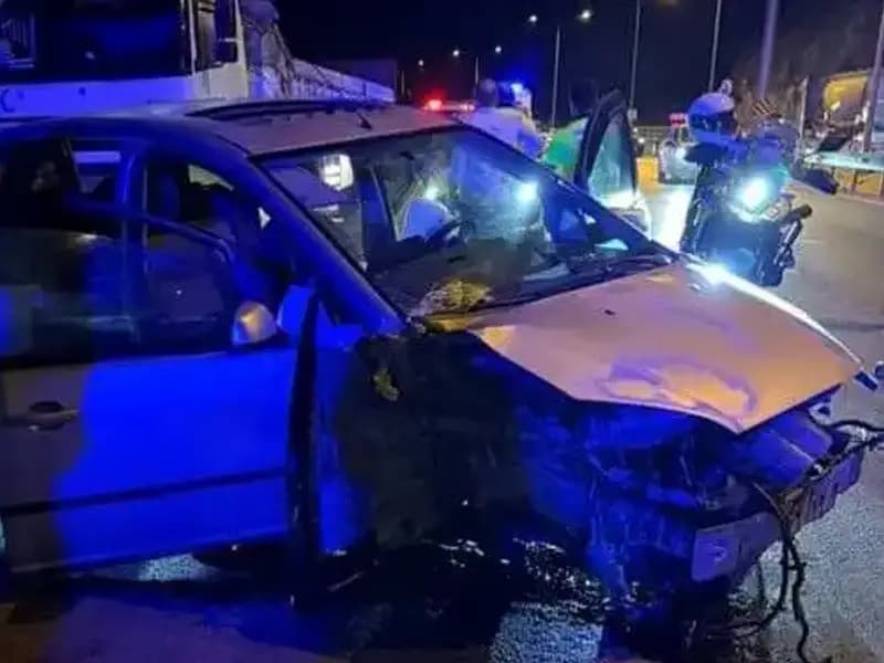 Otomobil Bariyere Çarptı: 1 Ölü, 3 Yaralı ile Kaza Sırasında Neler Oldu?