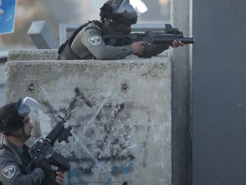 İsrail askerleri sivilleri öldürdüklerini açıkladı