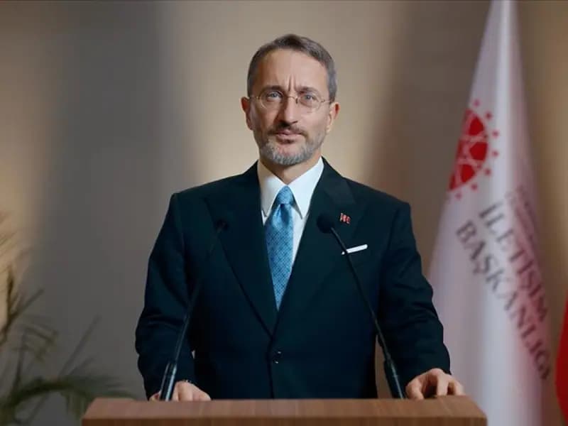 Fahrettin Altun, Gazetecilere Destek Sözü Verdi
