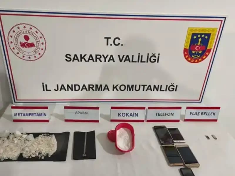 Sakarya'da Rekor Kaçak Akaryakıt Operasyonu: 370 Bin Litre Ele Geçirildi