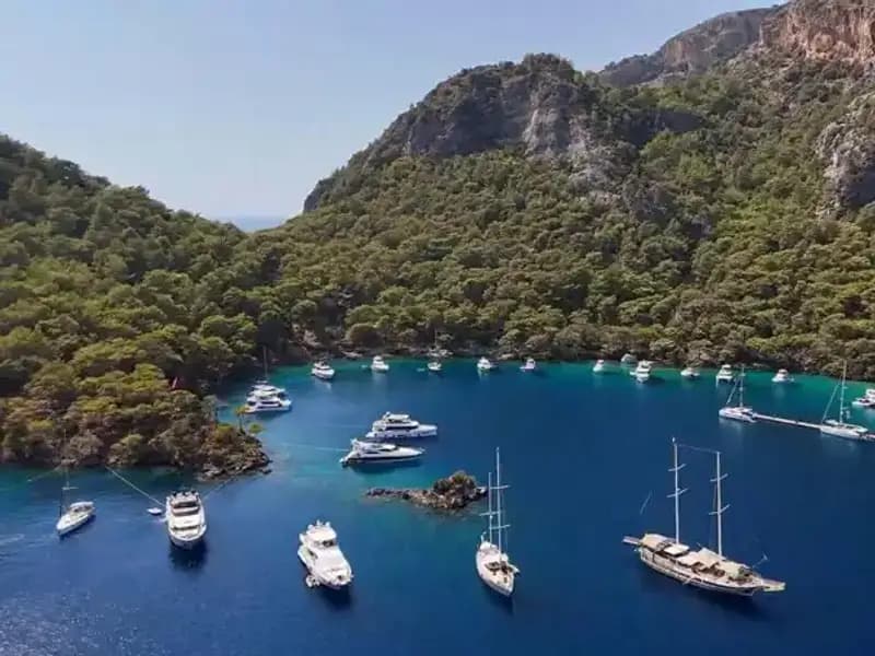 Göcek'te Serin Sular ve Sessizlik: Yeni Müzik Yasağıyla Koylar Değişiyor