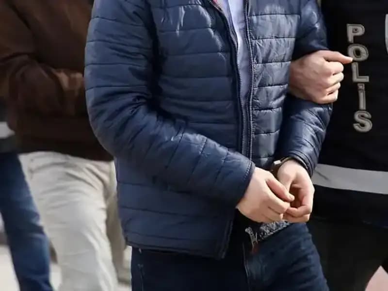 İstanbul ve Ankara'da Sahte İçki Operasyonu: 52 Şüpheli Tutuklandı!