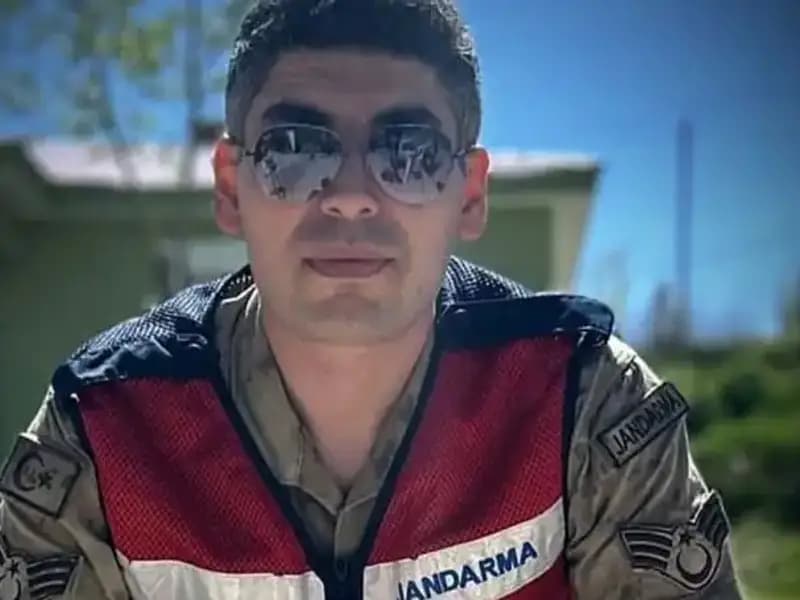 Kadir Astsubay Halı Saha Maçında Hayatını Kaybetti, Tüm Türkiye'yi Üzüntüye Boğdu