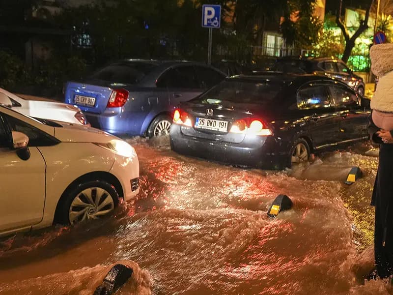 Meteorolojiden Hatay'a Sel Uyarısı: Taşkınlar Devam Ediyor