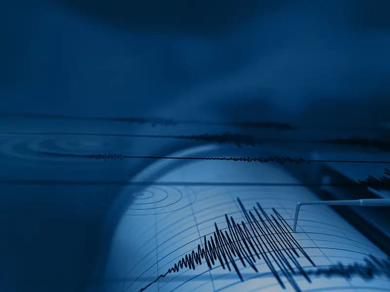 Japonya'nın Doğu Kıyılarında 7.5 Büyüklüğünde Deprem Oldu