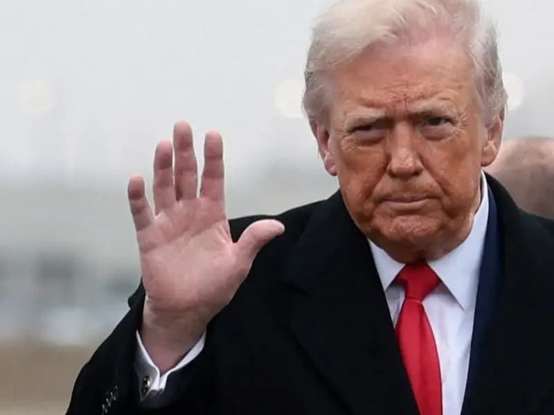 Trump'ın Hastaneye Kaldırıldığı İddiası Yalanlandı: Beyaz Saray Açıklama Yaptı