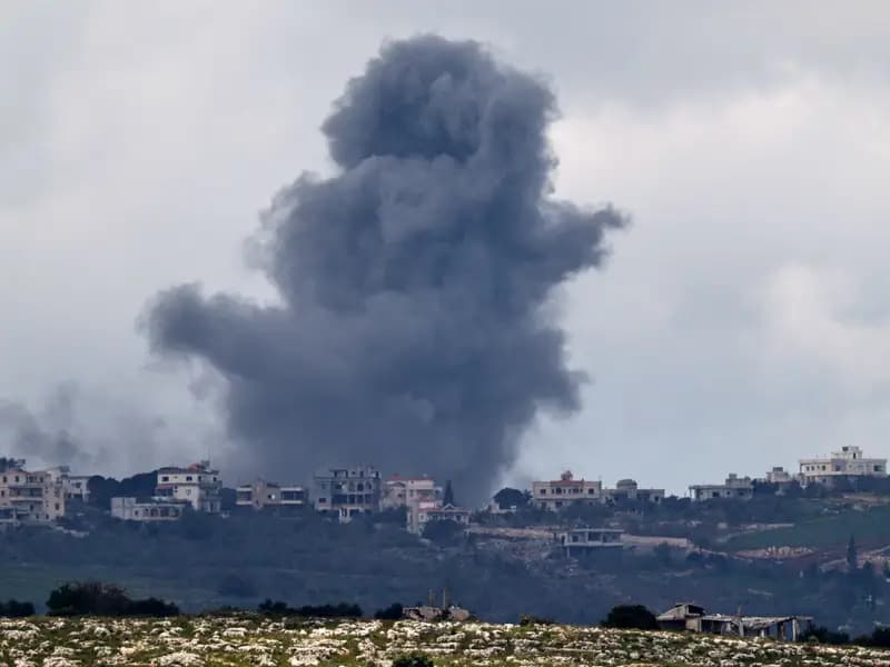 İsrail, Lübnan'a Saldırılara Devam Ediyor: 5 Ölü