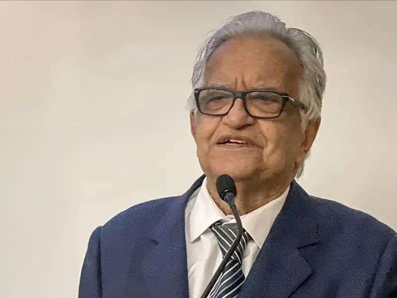 Prof. Dr. Hasan Hüsrev Hatemi, 88 Yaşında Hayatını Kaybetti