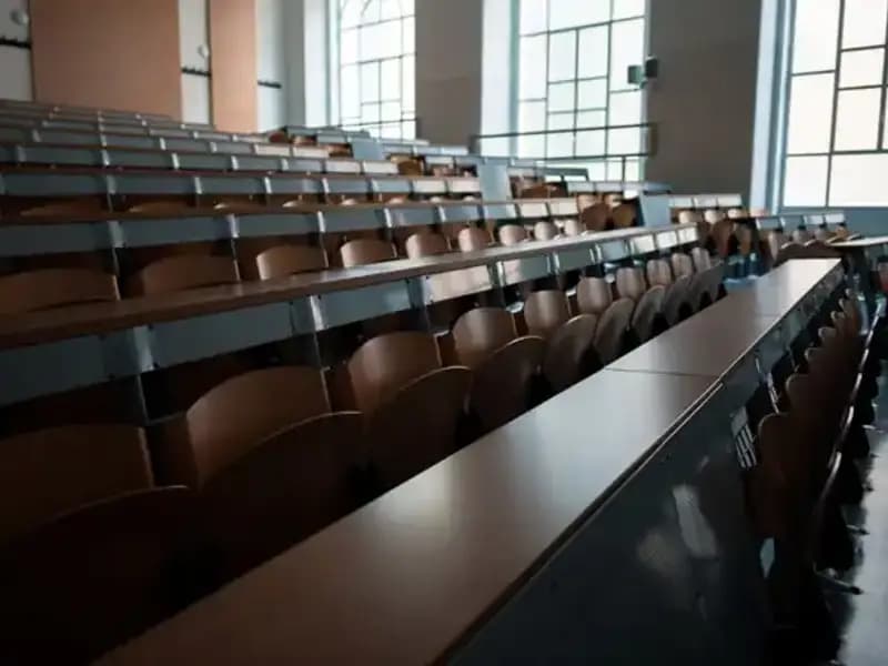 Yurt Dışında Eğitim: Avrupa'da Fiyatlar 40 Bin Euro'yu Buldu!