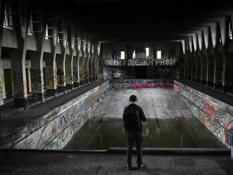 Belçika'nın Charleroi Şehri: Terk Edilmiş Yapılarla Turizm Cenneti