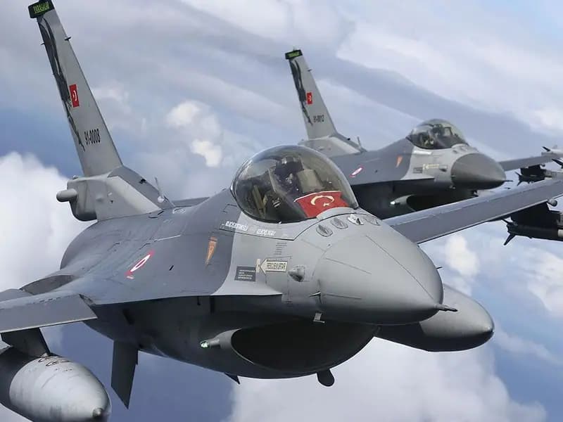 Irak'ın kuzeyinde 10 terörist etkisiz hale getirildi