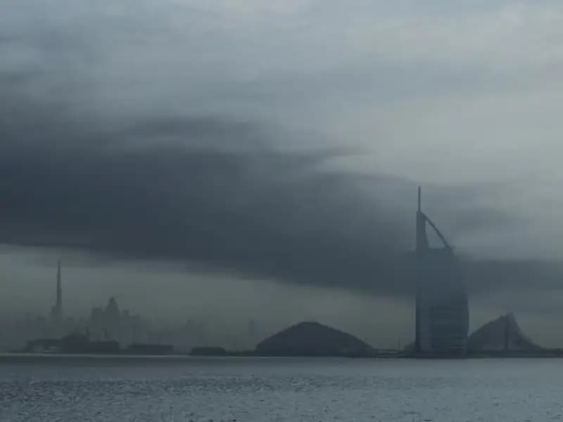 İran, Arap Ülkelerine 5 Binden Fazla Füze ve İHA Saldırısı Düzenledi